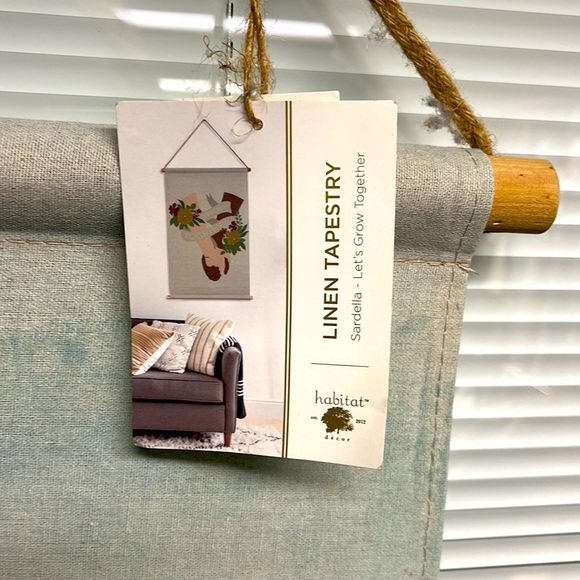 BNWT Habitat Hanging Linen Tapestry Sardella “Let’s Grow Together” Wall Hanging - Picture 3 of 8